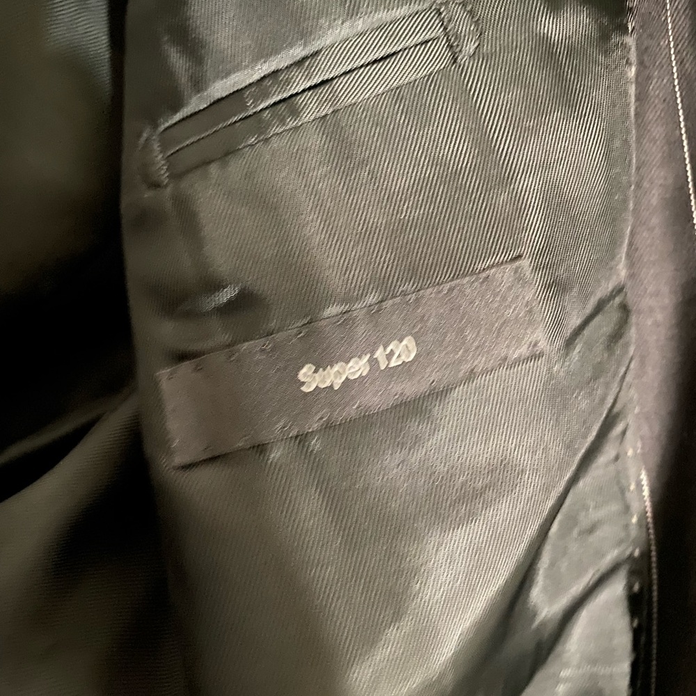 Hugo boss selection pinstripe blazer super 120 EUC - Picture 7 of 9